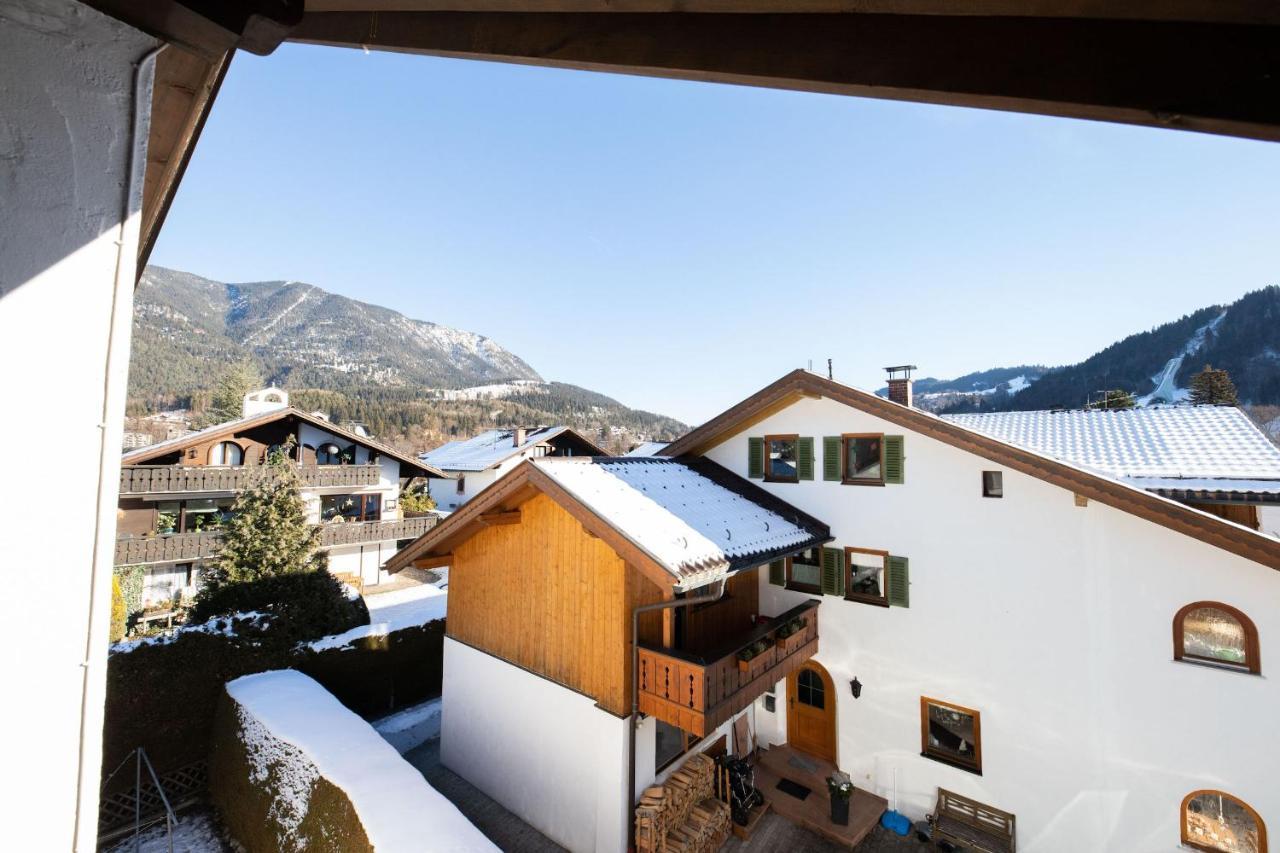 Bergzeit Apartamento Garmisch-Partenkirchen Exterior foto